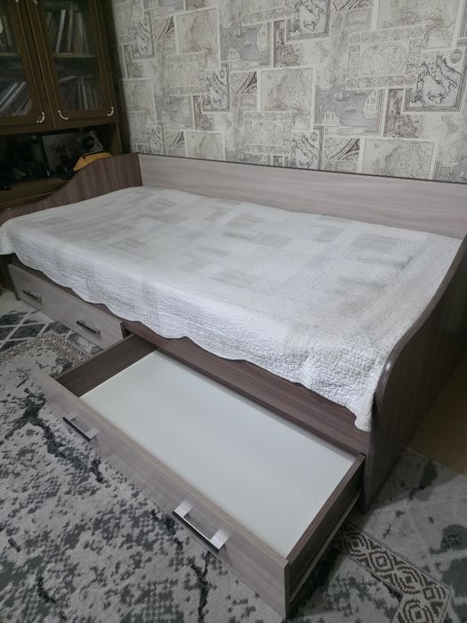 Продам две кровати