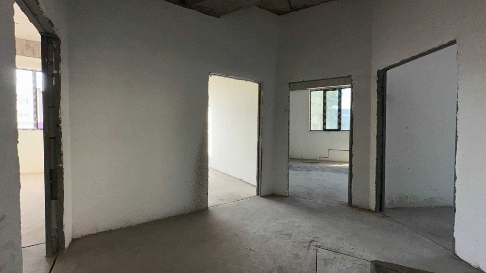 ID:5242 Olmazor tumanida 4 xonali kv sotiladi