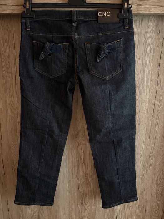 Подарявам Нови дамски дънки на марката CNC размер XS