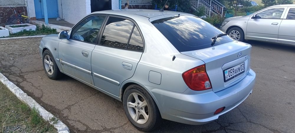 Продам Акцент автомат