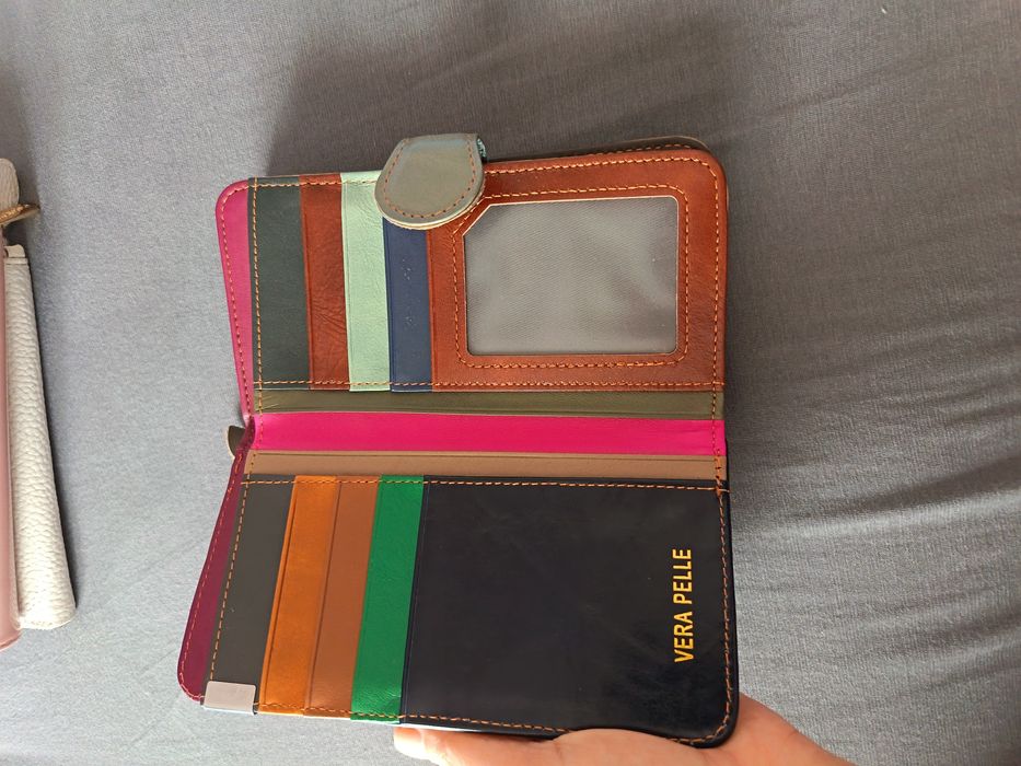 Vând portofel piele nou