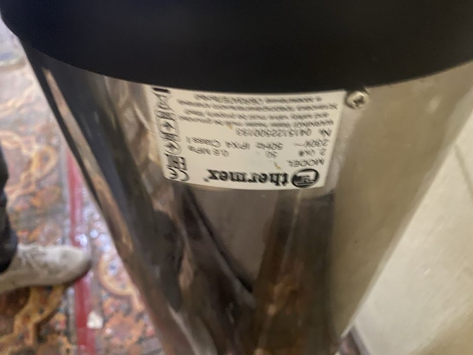 Прадаю титан Термекс 50 литров