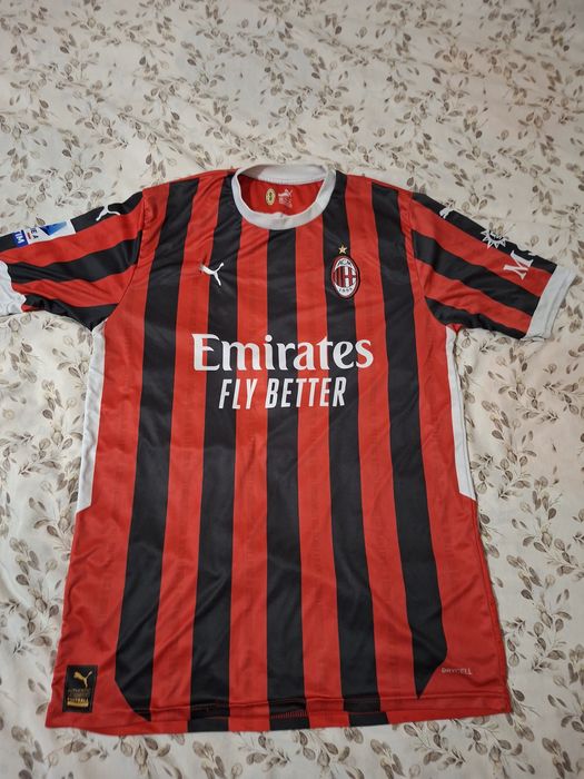 Тениска на Manchester City и на Milan