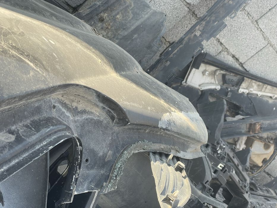 Задний крыло на мерседес 221