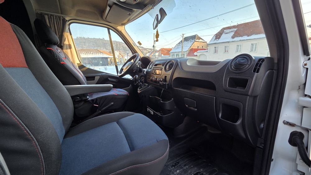 Renault Master  Iveco daily