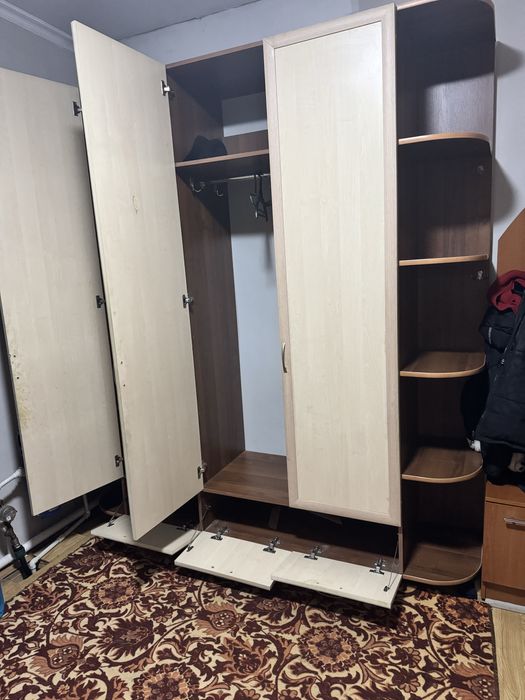 Продам мебель шкаф