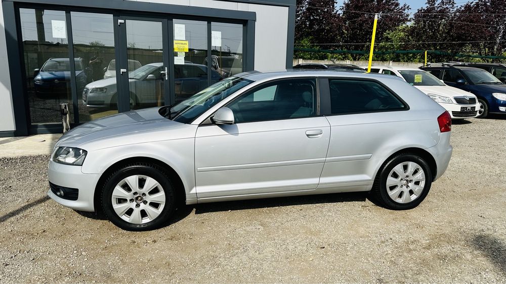 AUDI A3 2010 — imagine 4