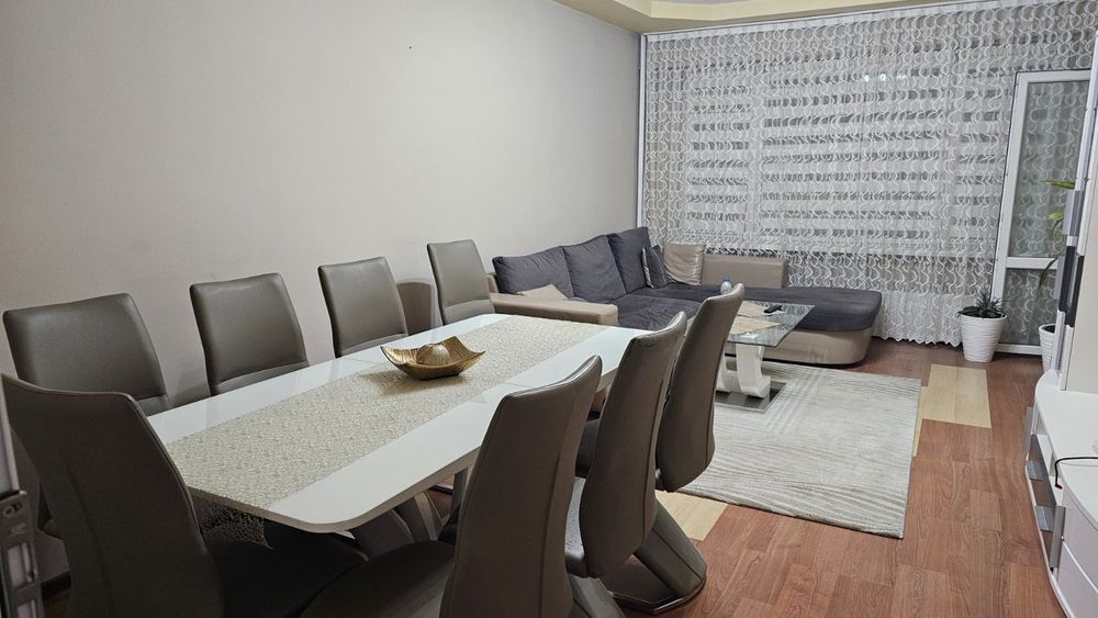 Продава се Тристаен апартамент в Перник, Изток - 100 кв.м за 1700 €/кв.м - Снимка #9