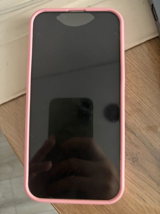 Iphone 16 e  128 гб sim+E-sim
