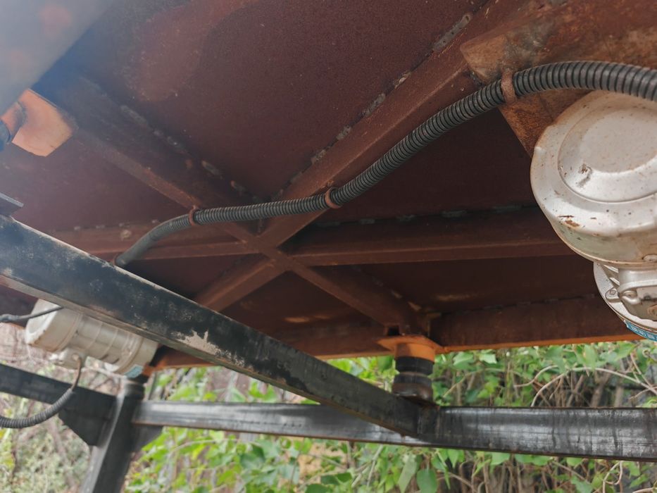 Выйбростол новый 2,5м*1м