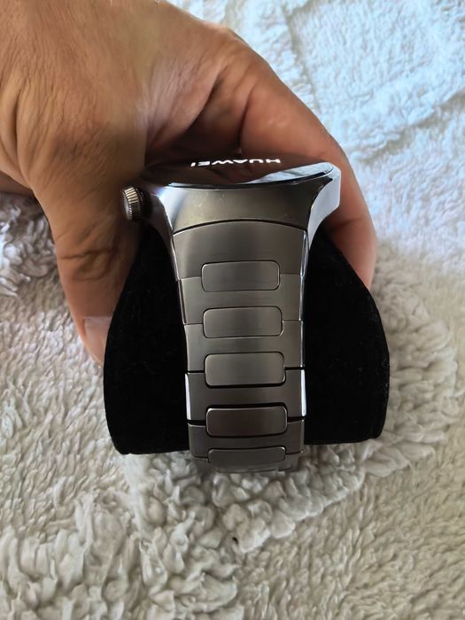 Huawei Watch 5 Titanium Body and Strap LTE