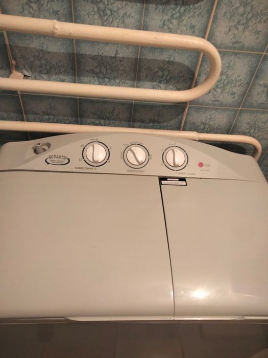 Продам стиральную машину