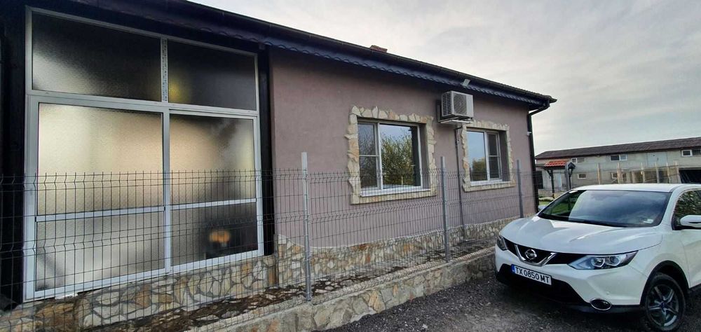 Продава се Къща в с. Плачидол, Област Добрич - 200 кв.м за 925 €/кв.м - Снимка #5