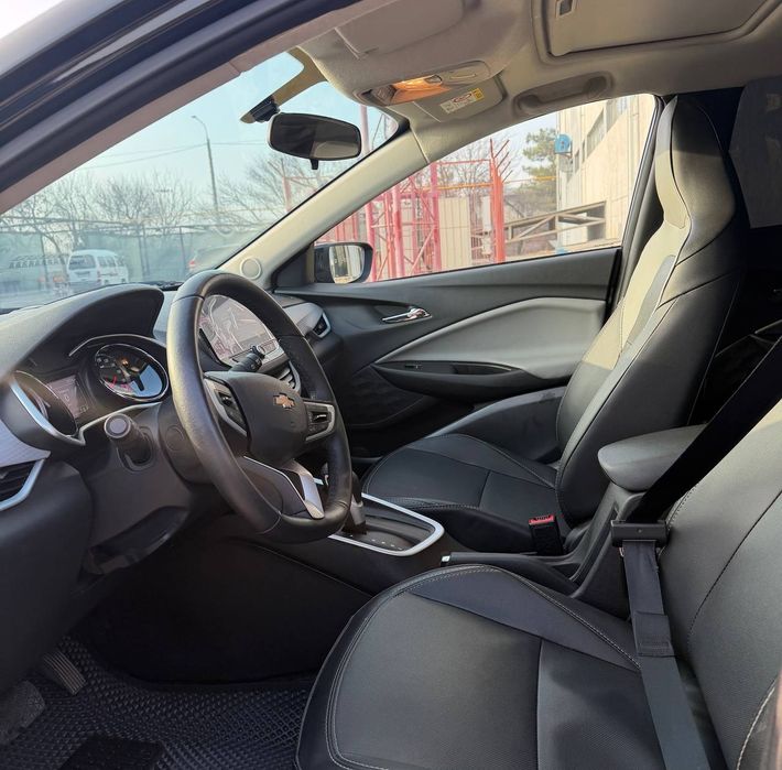 Срочно Продам свою Оникс