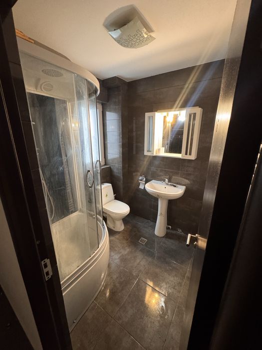 Casa tip vila insiruita-intabulata-rond Breazu