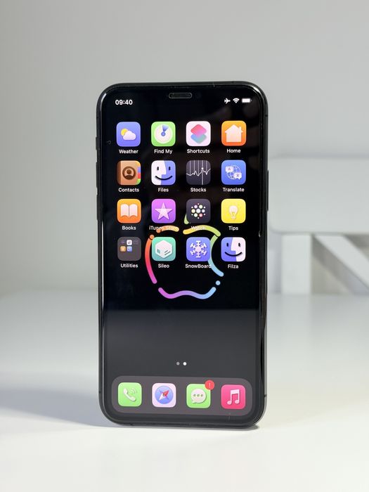 iPhone 11 Pro iOS 15 Nevelocked