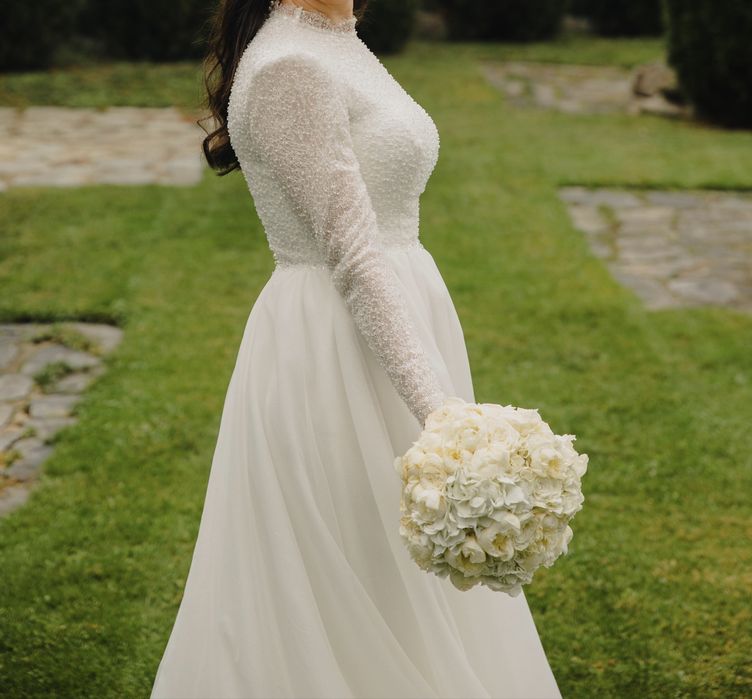 Rochie de mireasă Glorianno Suceava , e făcută pe comandă , mai multe detalii in privat .