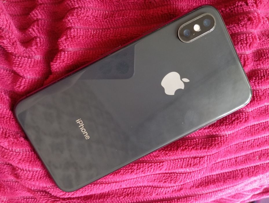 Айфон х АКБ 100% мениный