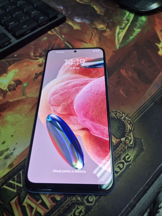 Redmi Note 12 impecabil la cutie