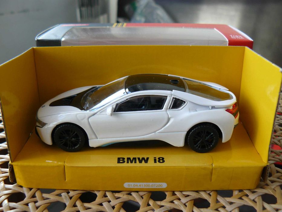 Macheta Auto De Colectie BMW I8 Scara 1:43,Noua In Cutie,Prod. RASTAR
