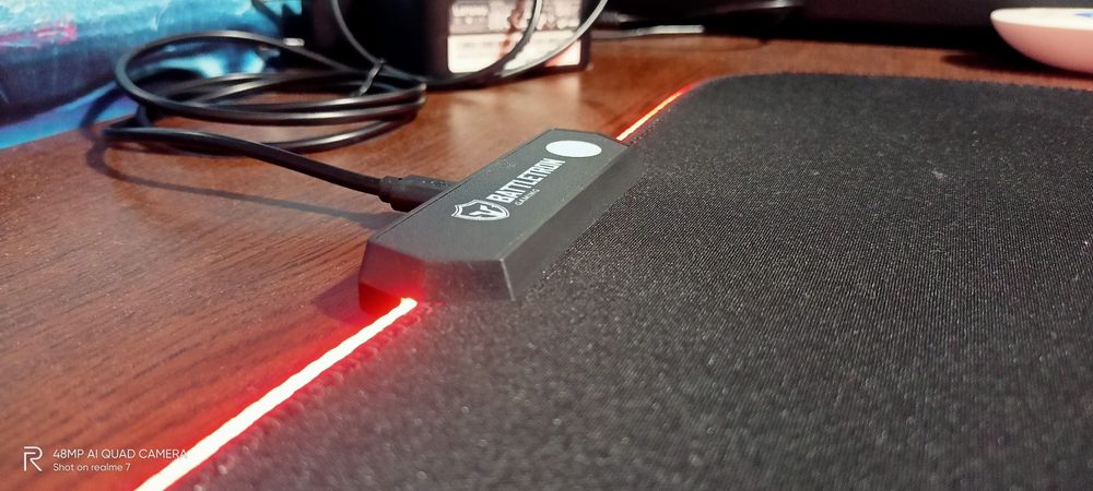 Battletron RGB геймърски пад за мишка