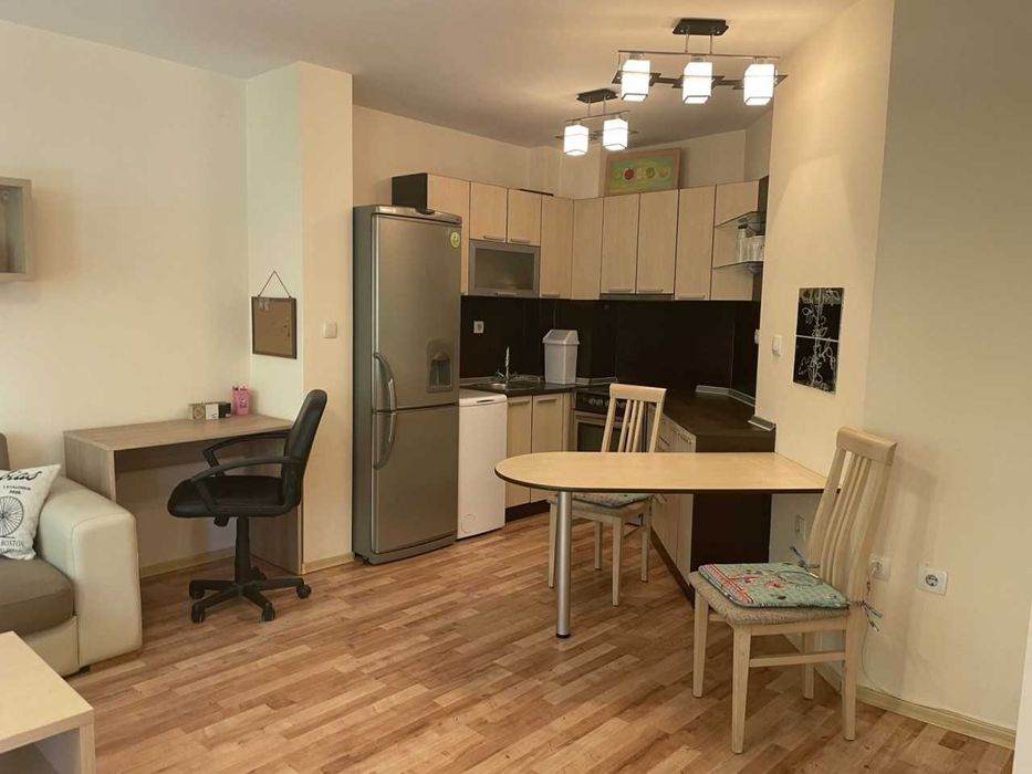 Продава се Двустаен апартамент в Пловдив, Център - 79 кв.м за 1456 €/кв.м - Снимка #2