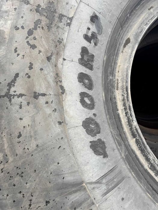 Продам крупногабаритные шины