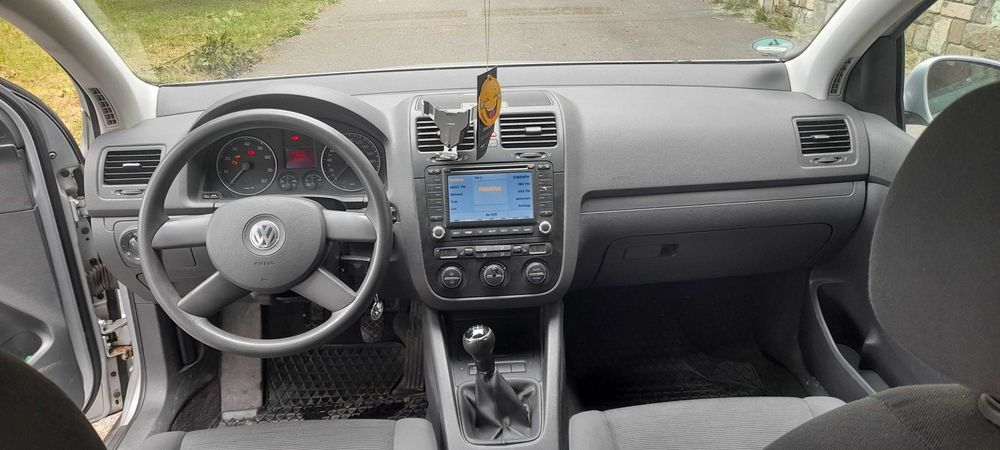 Volkswagen golf V