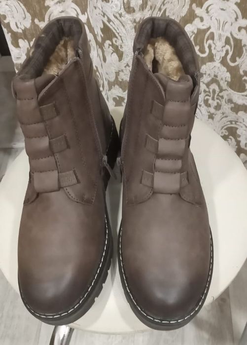 новые зимние женские ботинки