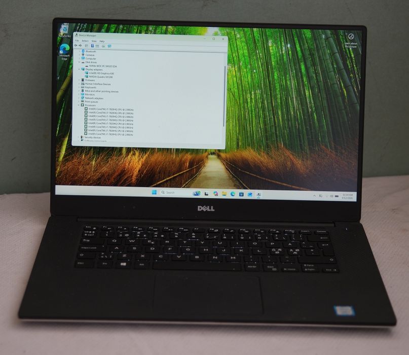 Laptop DELL Precision 5520. Intel i7. 16gb ram. Nvidia quadro 4 gb