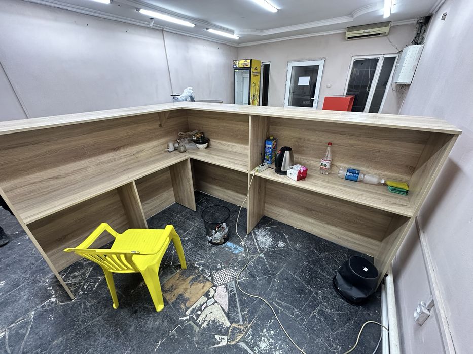 Продам барные, ресепшен и столы