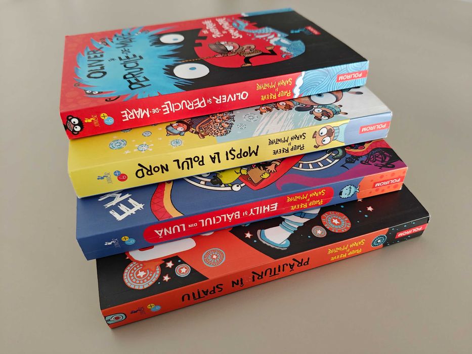 Set 4 carti pentru copii de Philip Reeve si Sarah McIntyre