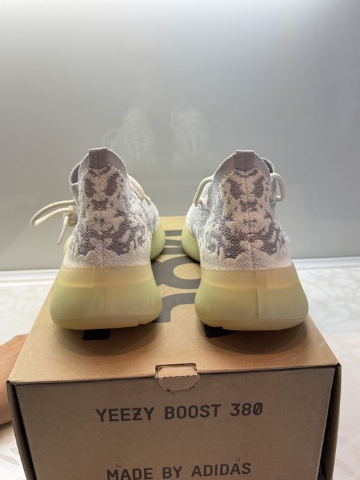 Adidas Yeezy 380 Alien Размер 38Обувки + Кутия