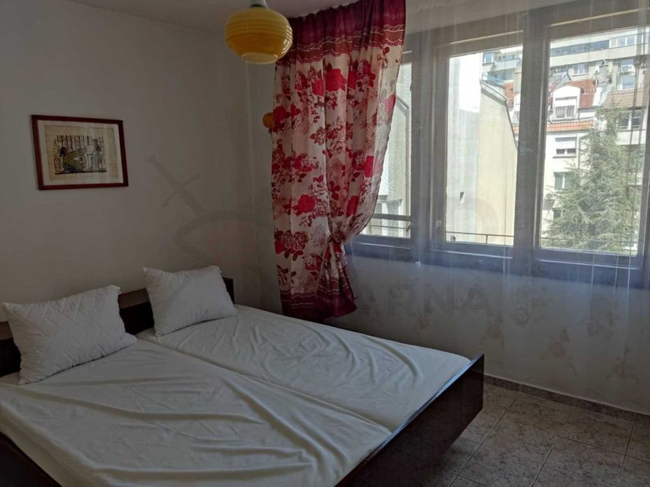 Дава се под наем Тристаен апартамент в Варна, Спортна зала - 80 кв.м за 598.23 € - Снимка #5