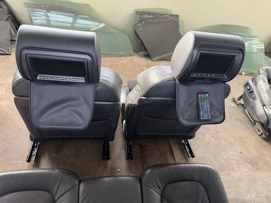 Audi Q7 S-line Alcantara Ауди Кю7 Алкантара салон 7 местен!