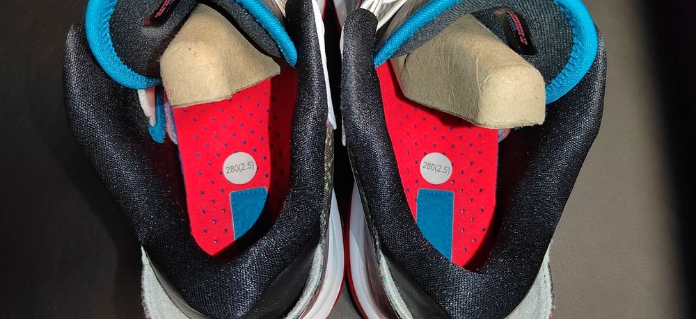 Nike Lebron VIII V/2 Miami Nights, номер 44