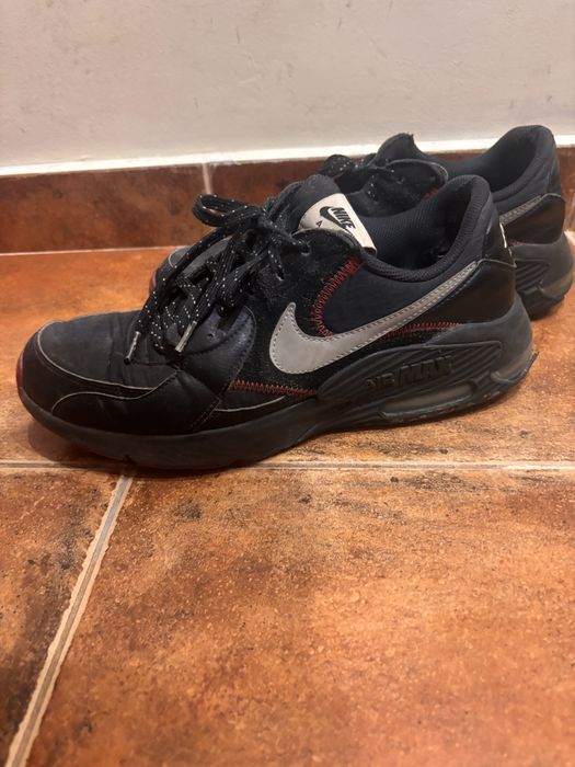 Продавам Nike Air Max в добро състояние