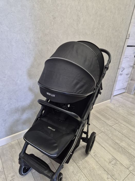 Коляска New Lux 0-5 лет