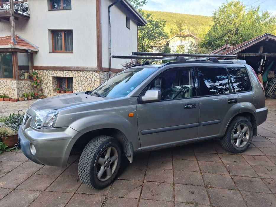 СУВ Nissan X-Trail Т30, бензин