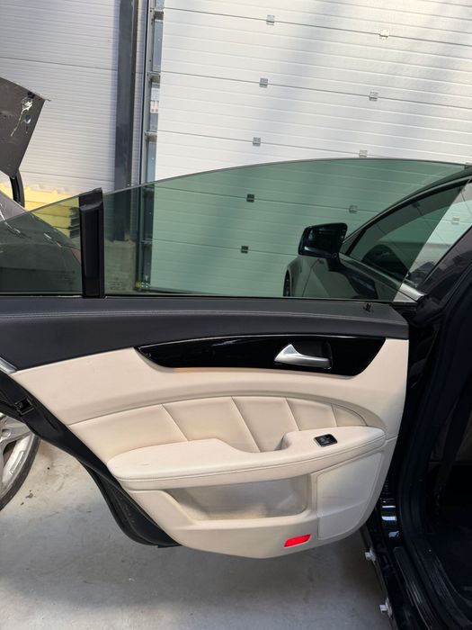 Dezmembrez Mercedes Cls Facelift 220 d , 160k km