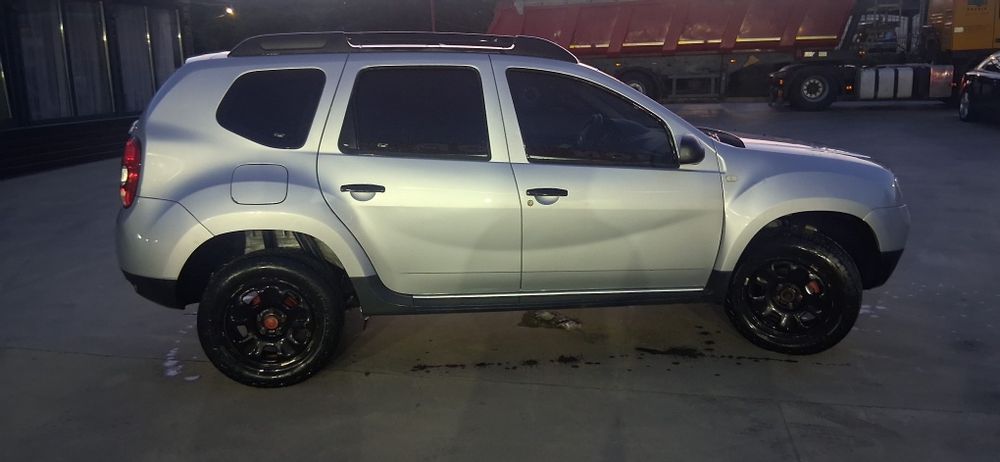 Dacia Duster 2013