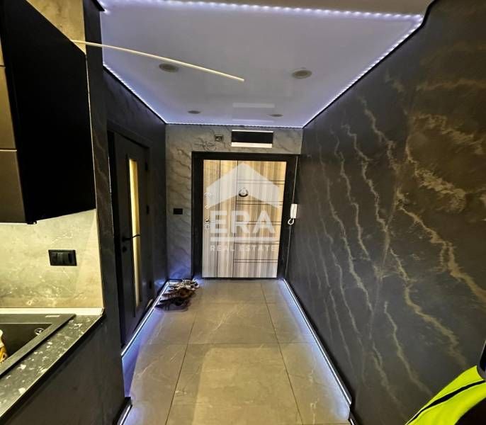 Продава се Едностаен апартамент в Варна, Виница - 44 кв.м за 1882 €/кв.м - Снимка #5