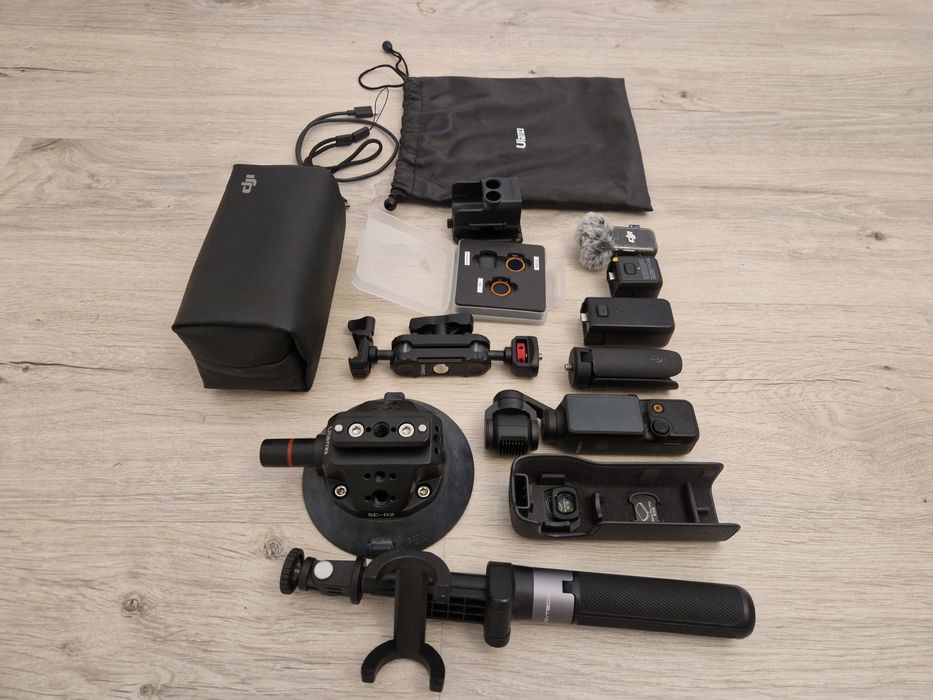 DJI Osmo Pocket 3 Creator Combo + Kit Complet Accesorii