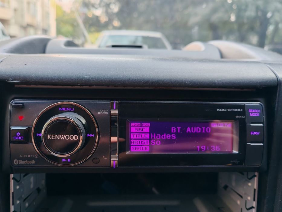 Авторадио Kenwood KDC-BT60U