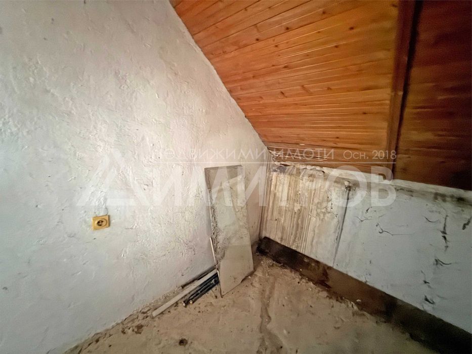 Продава се Къща в с. Зайчино ореше, Област Шумен - 120 кв.м за 417 €/кв.м - Снимка #11