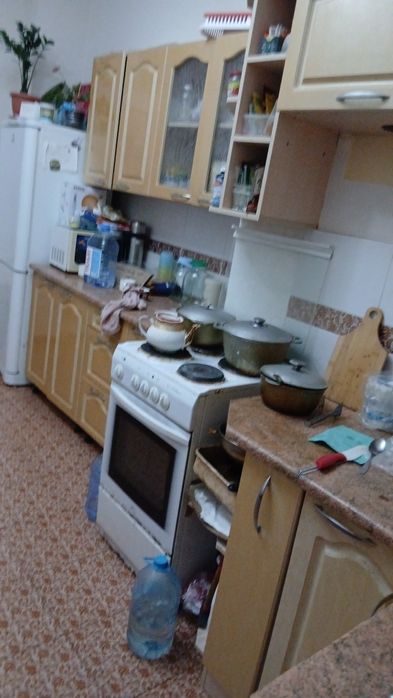 Кухонный гарнитур 5000 т.срочно