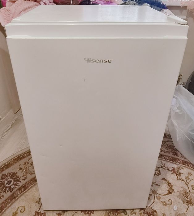 Продам холодильник офисный