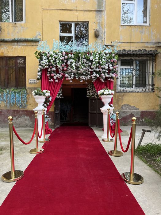 Afarmleniya sahna bezaklari xizmati to'y va yaxshi kunlar uchun