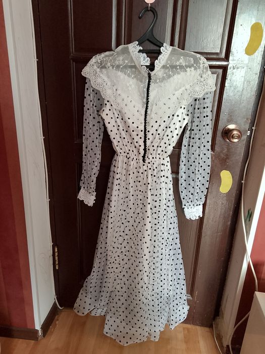 Продам женские вещи