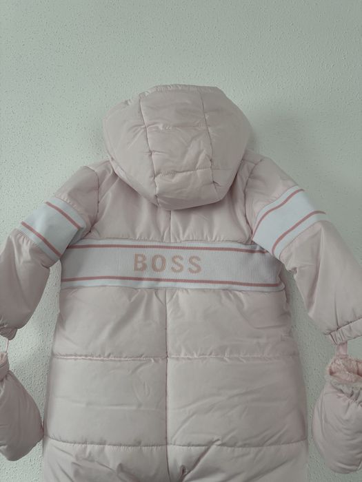 Hugo BOSS combinezon iarna 12-18 luni